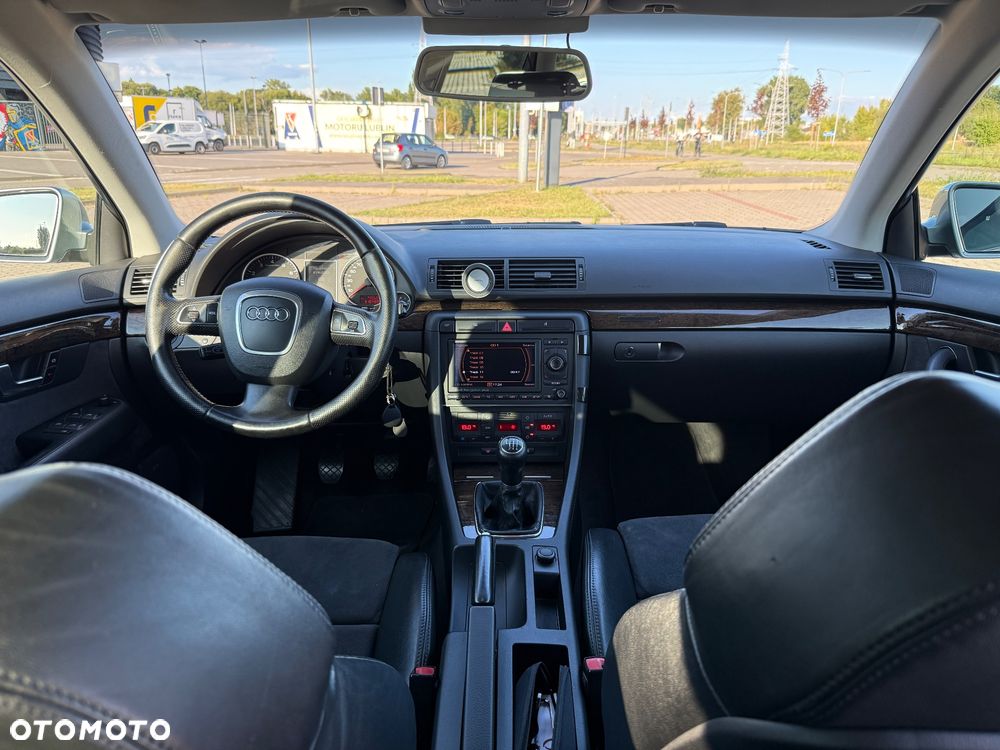 Audi A4 Avant - 21