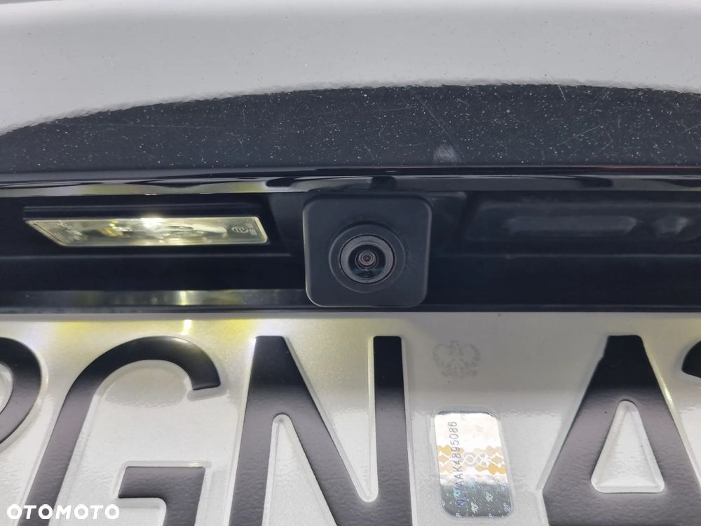 Peugeot 3008 1.2 PureTech Allure S&S EAT6 - 33