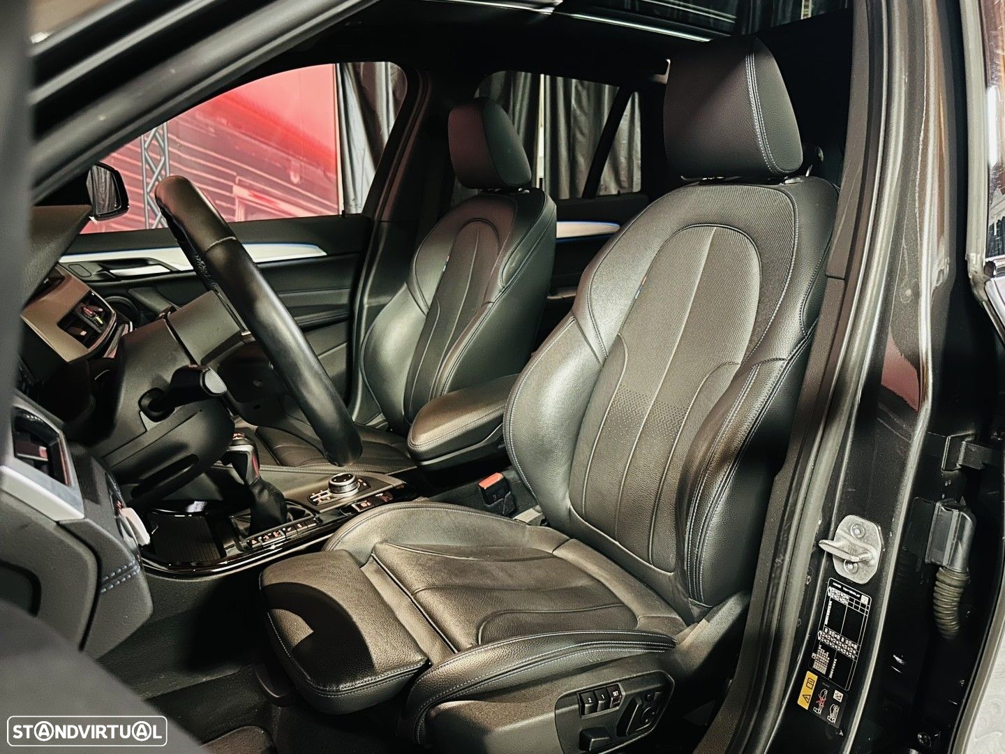 BMW X1 25 e xDrive Pack M - 6