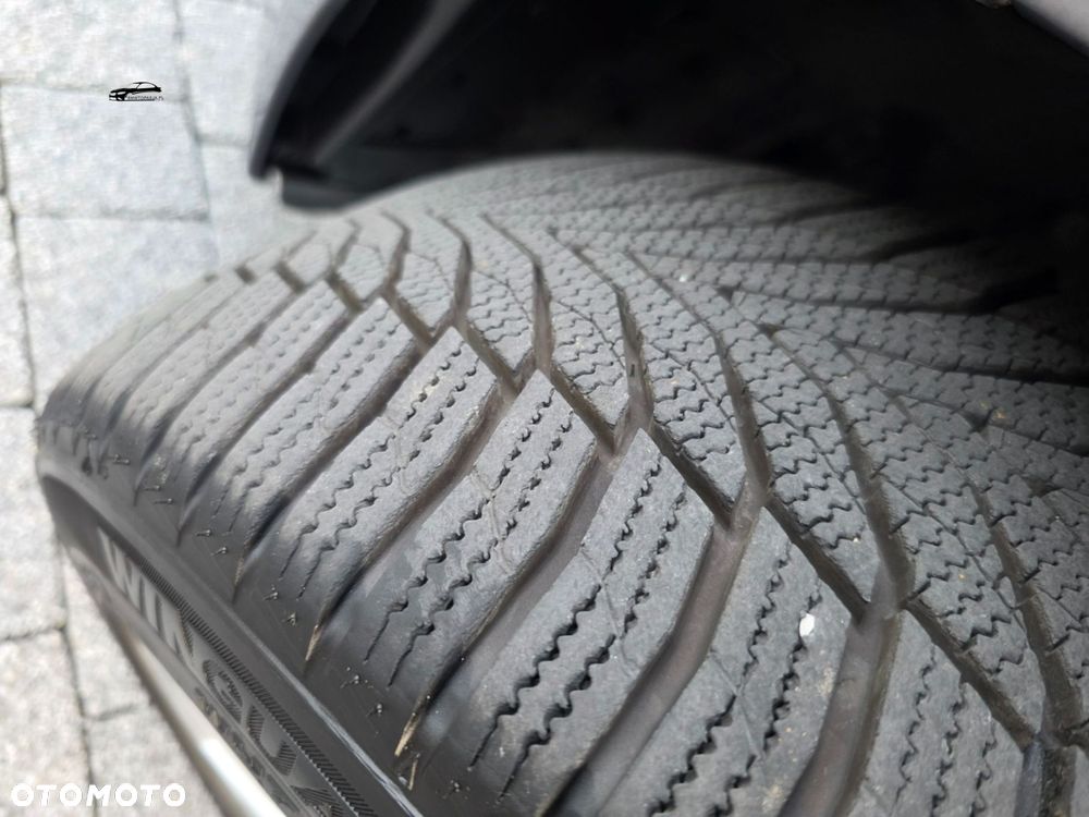BMW Seria 5 - 32