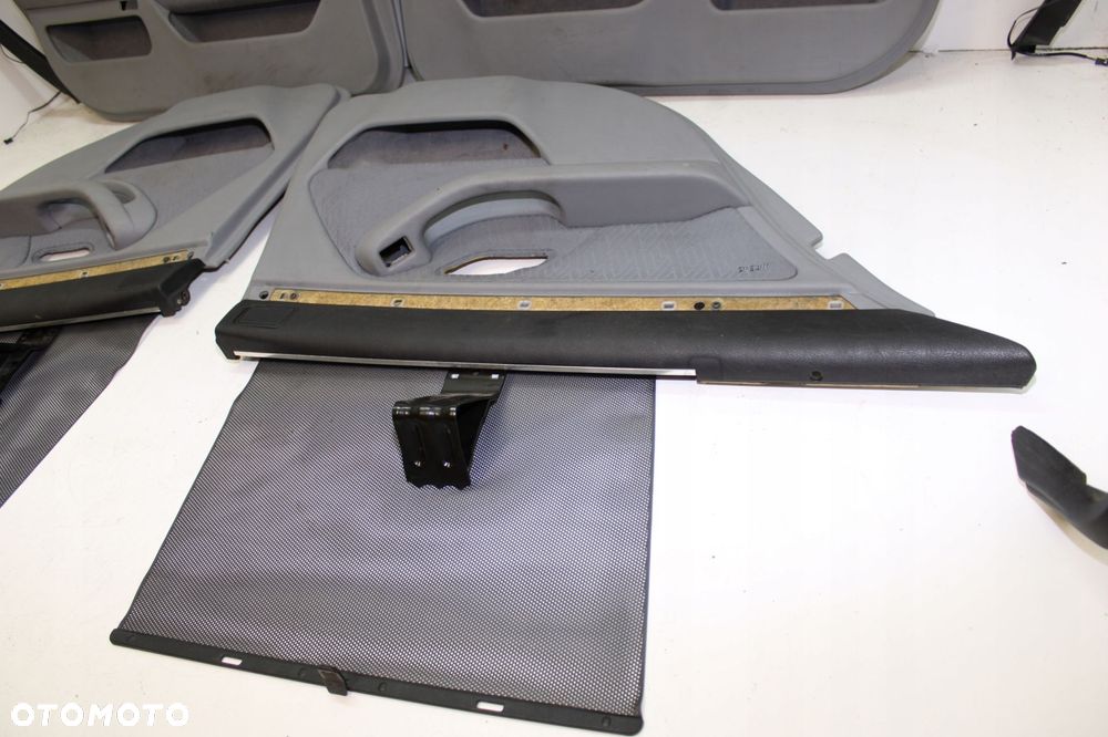 BMW E39 kombi TAPICERKA BOCZKI DRZWI 4SZT BOCZEK EUROPA ROLETY TYŁ RARYTAS - 8