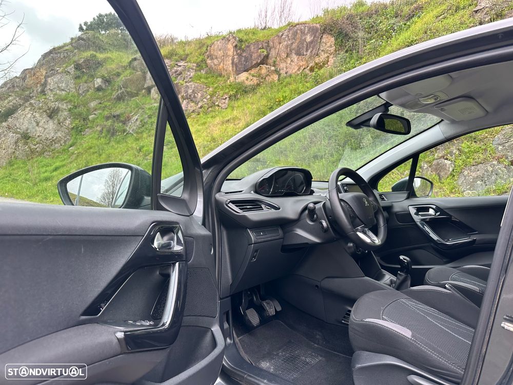 Peugeot 208 1.4 HDi Active - 15