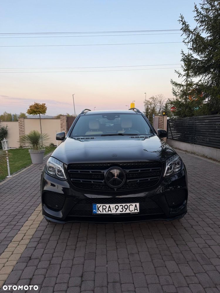 Mercedes-Benz GLS 350 d 4-Matic - 2