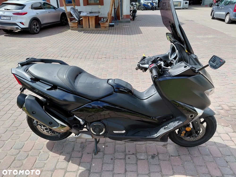 Yamaha Tmax - 6