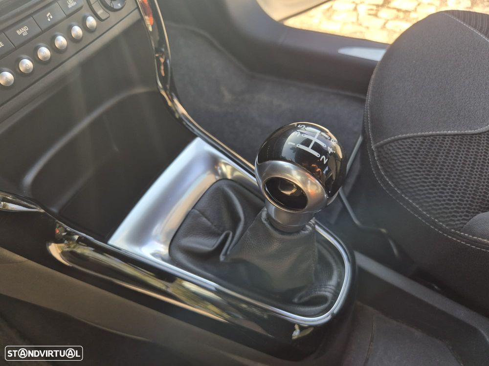 Citroën DS3 Cabrio 1.2 VTi So Chic - 19