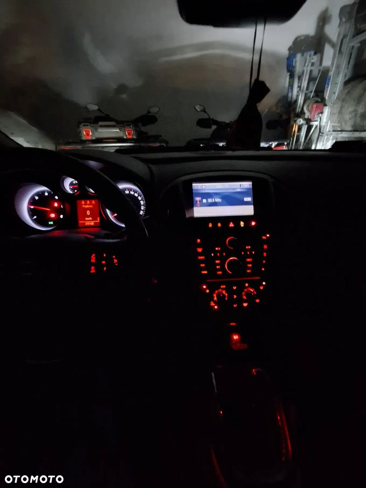 Opel Astra III 1.7 CDTI Cosmo - 21