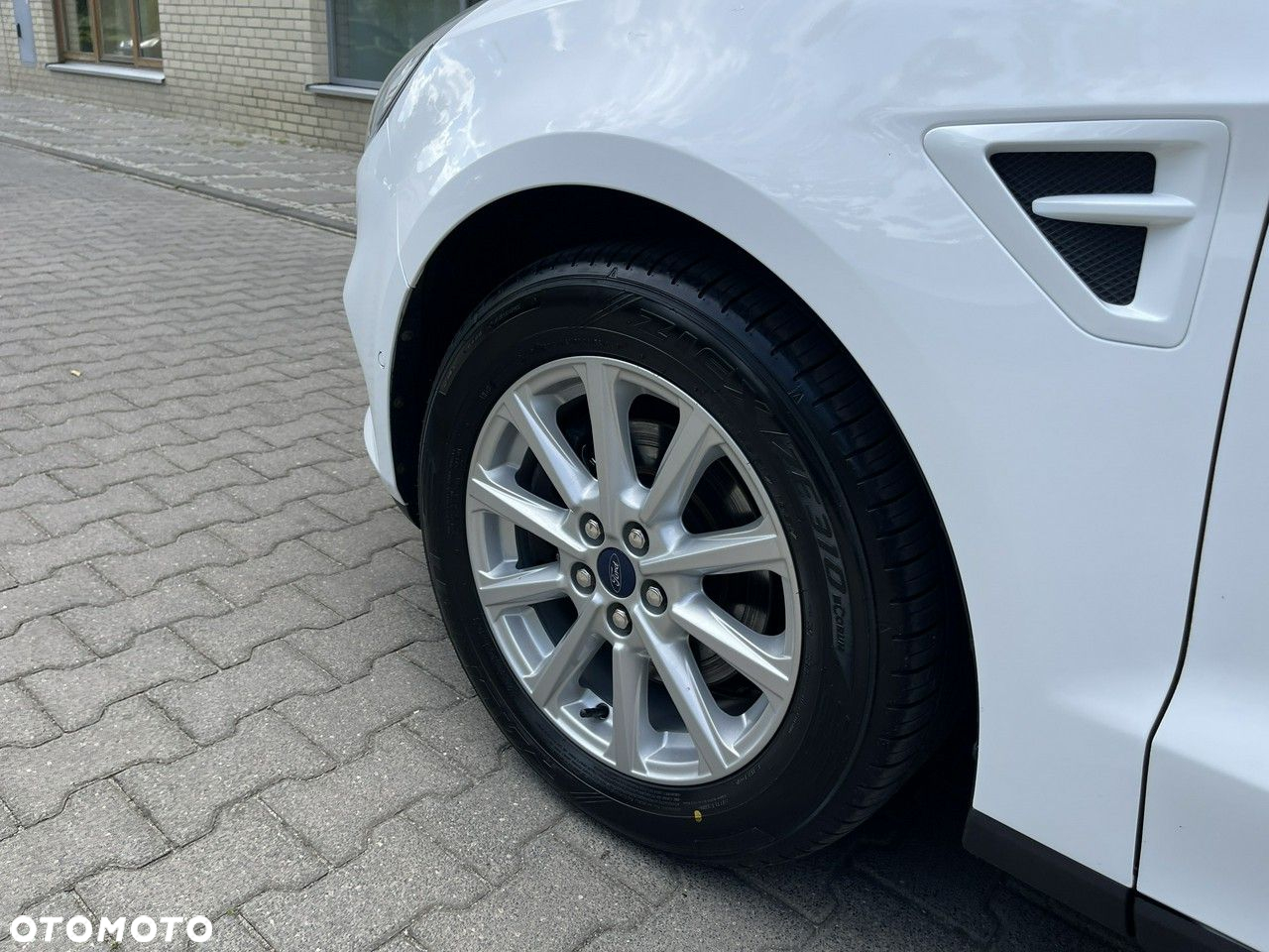 Ford S-Max - 31