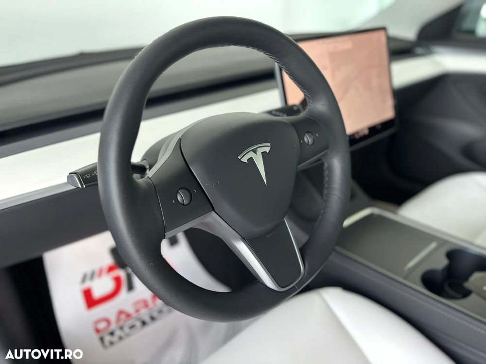 Tesla Model 3 Langstreckenbatterie Allradantrieb Dual Motor - 11