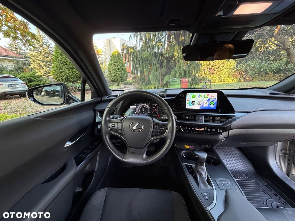 Lexus UX 250h GPF Business 2WD - 10