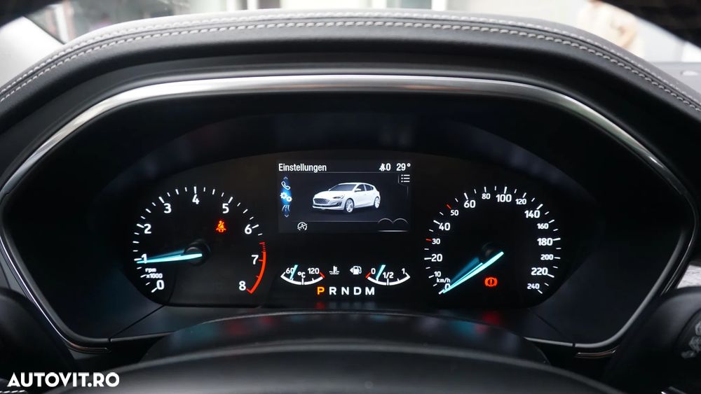 Ford Focus 1.5 EcoBoost Vignale - 21