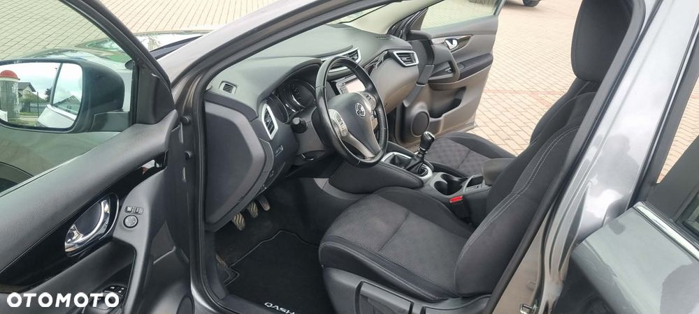 Nissan Qashqai - 16