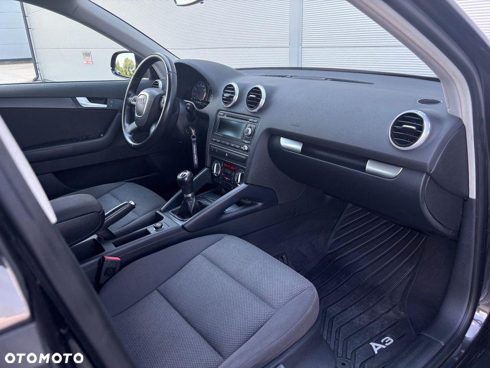 Audi A3 Sportback 1.4T FSI Ambiente - 24