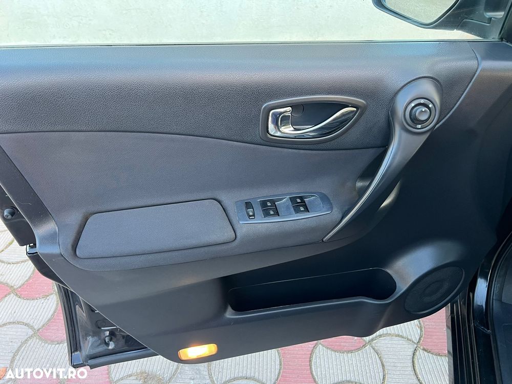 Renault Koleos dCi 150 FAP 4x4 Bose Edition - 17