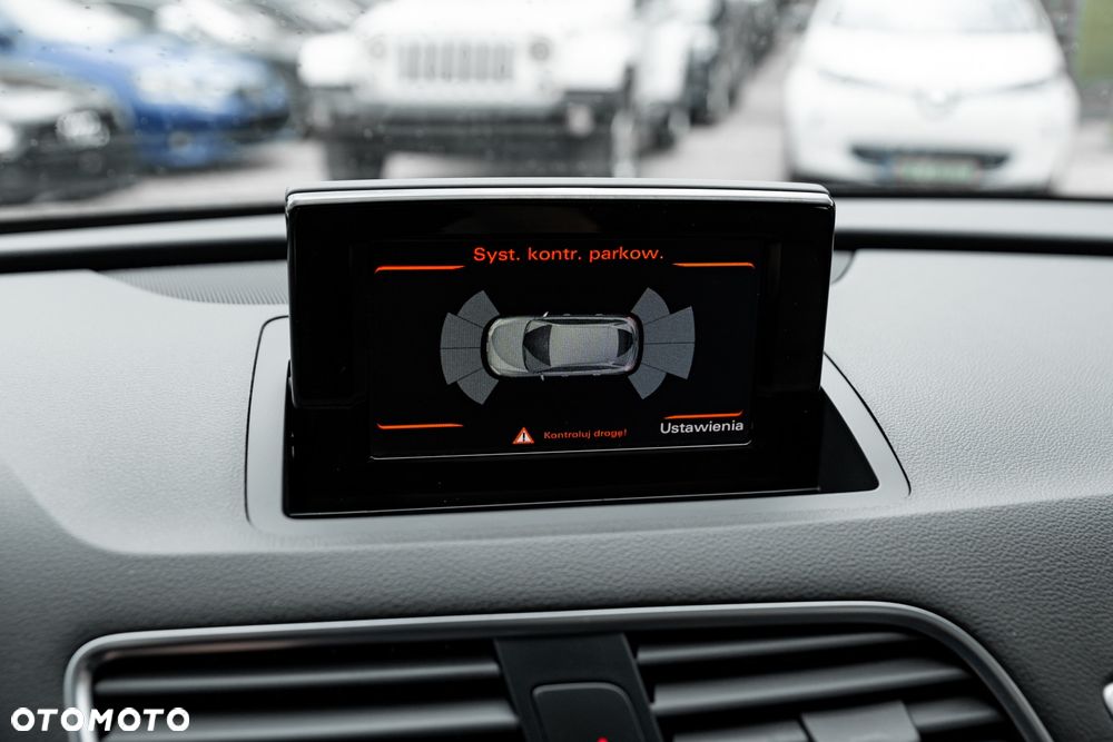 Audi Q3 2.0 TDI Quattro S tronic - 32