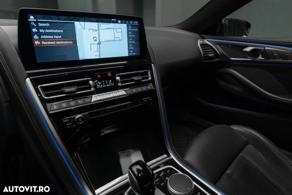 BMW M8 M850i xDrive AT - 22