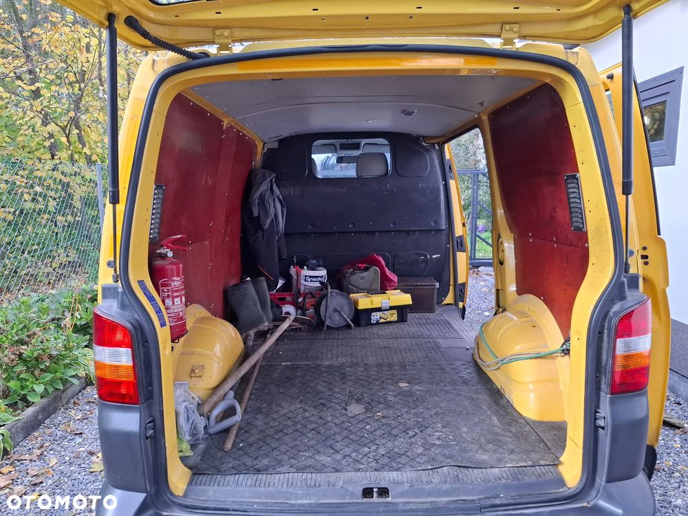 Volkswagen Transporter - 8