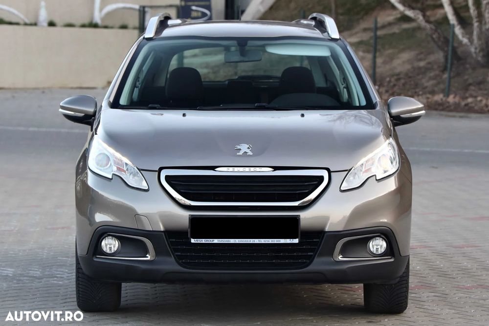 Peugeot 2008 1.2 L PureTech ETG Allure Aut. - 9