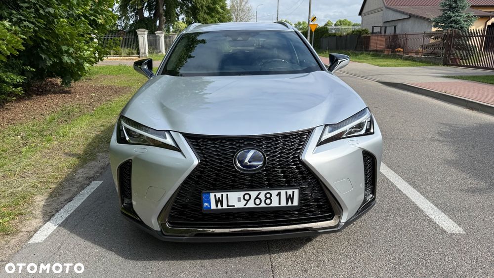 Lexus UX 250h F Sport 2WD - 10