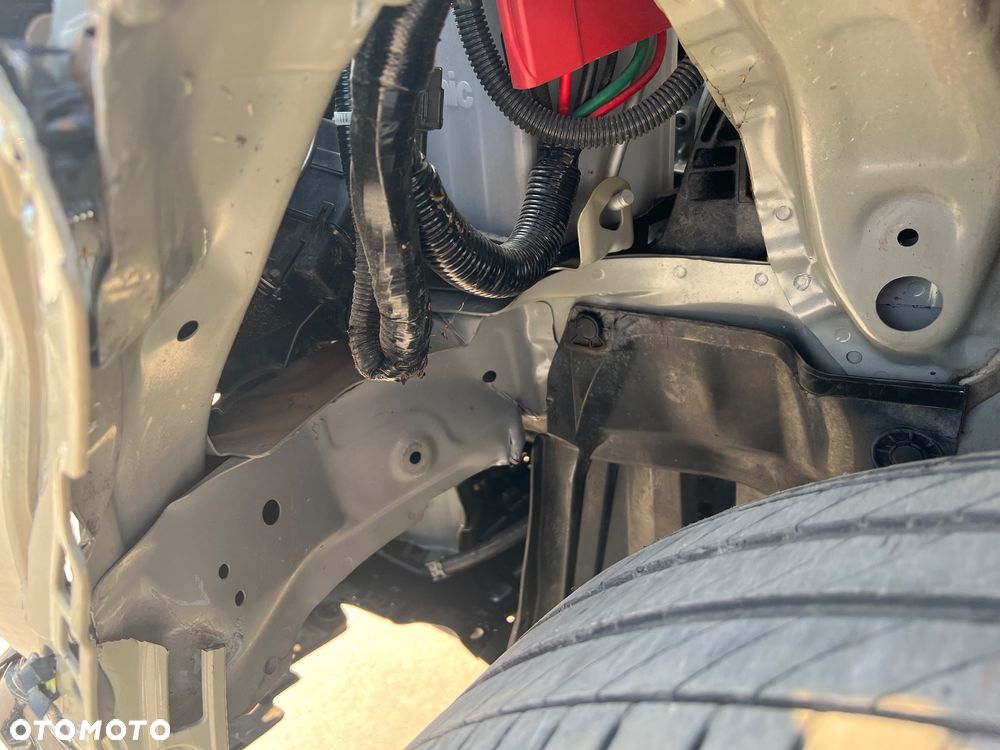 Honda HR-V 1.5 i-MMD Advance CVT - 32