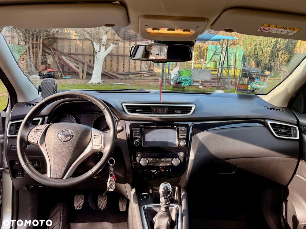 Nissan Qashqai 1.6 DCi ALL-MODE 4x4i ACENTA - 8