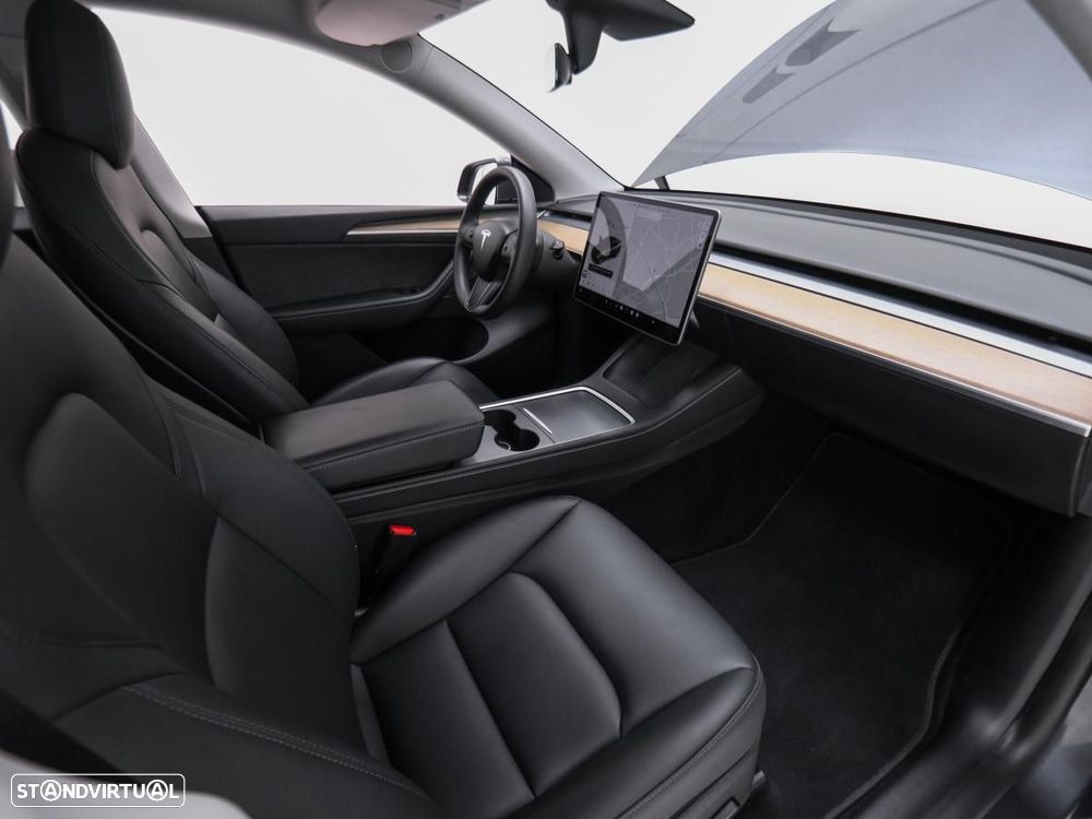 Tesla Model Y Long Range Tração Integral - 13