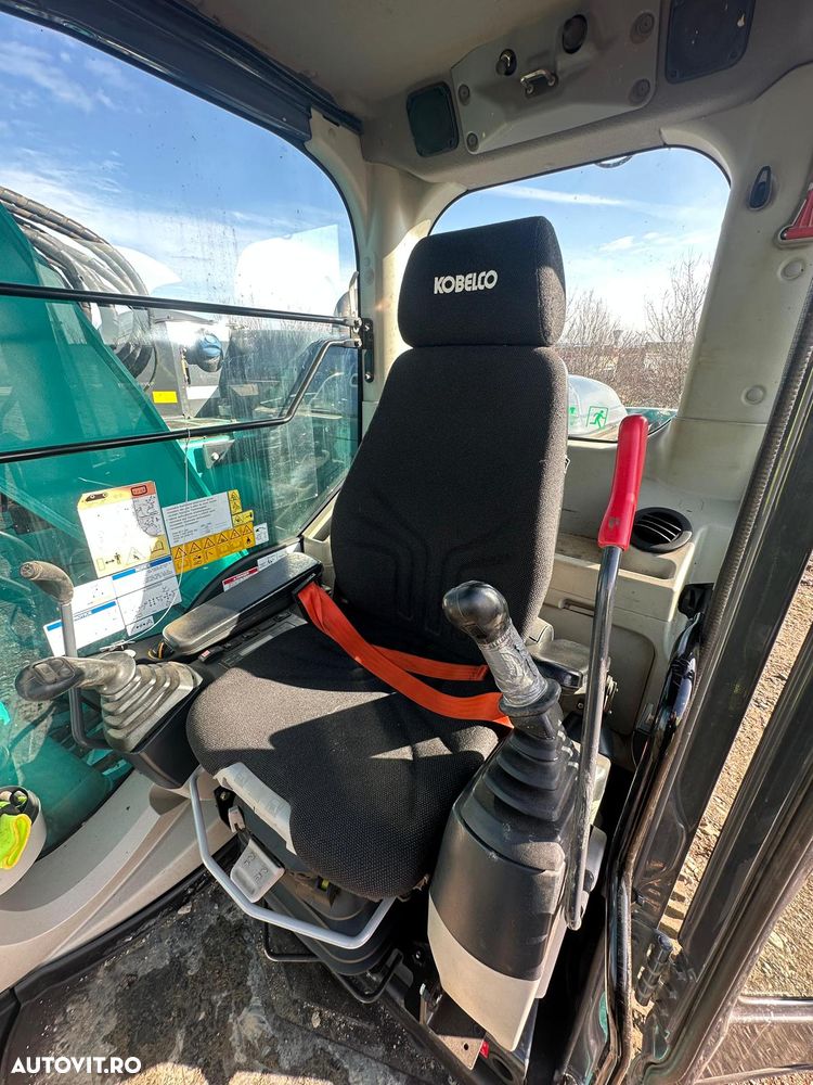 Kobelco sk140srlc-5 - 6