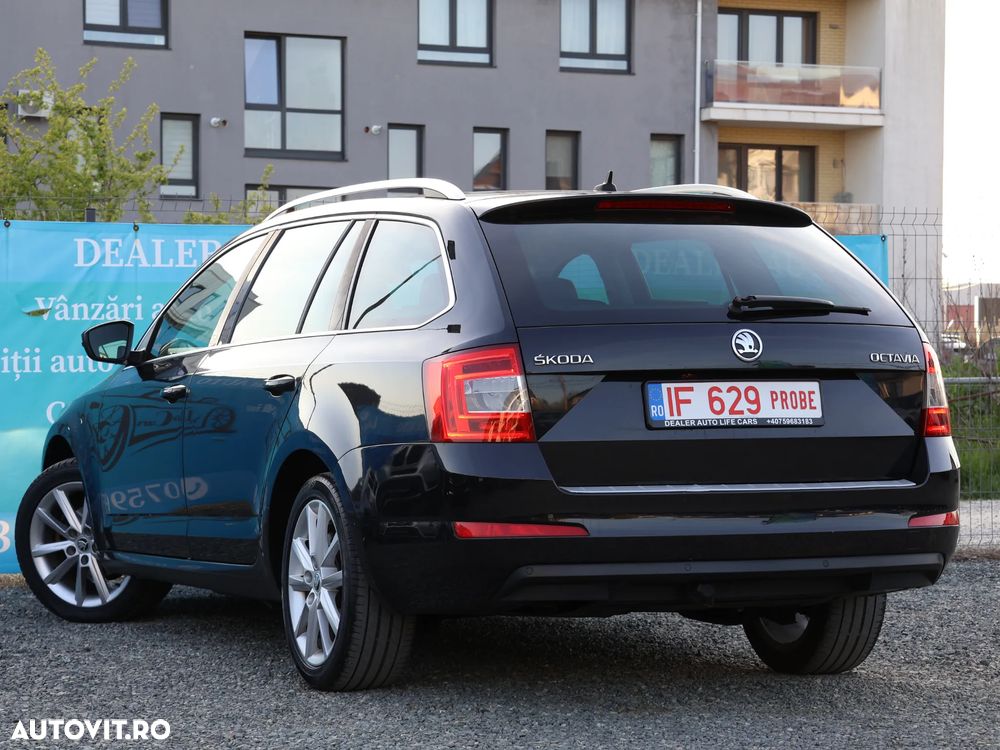 Skoda Octavia 1.6 TDI DPF DSG Elegance - 4