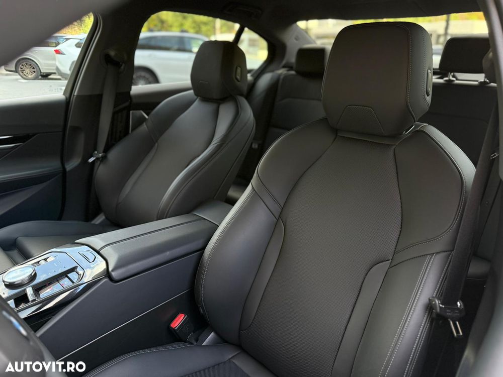 BMW Seria 5 520d AT MHEV - 8