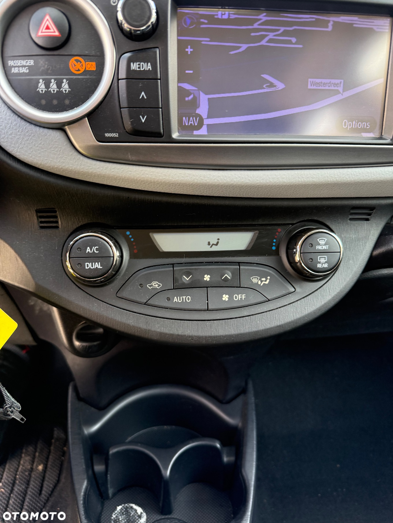Toyota Yaris Hybrid 1.5 VVT-i Comfort - 16