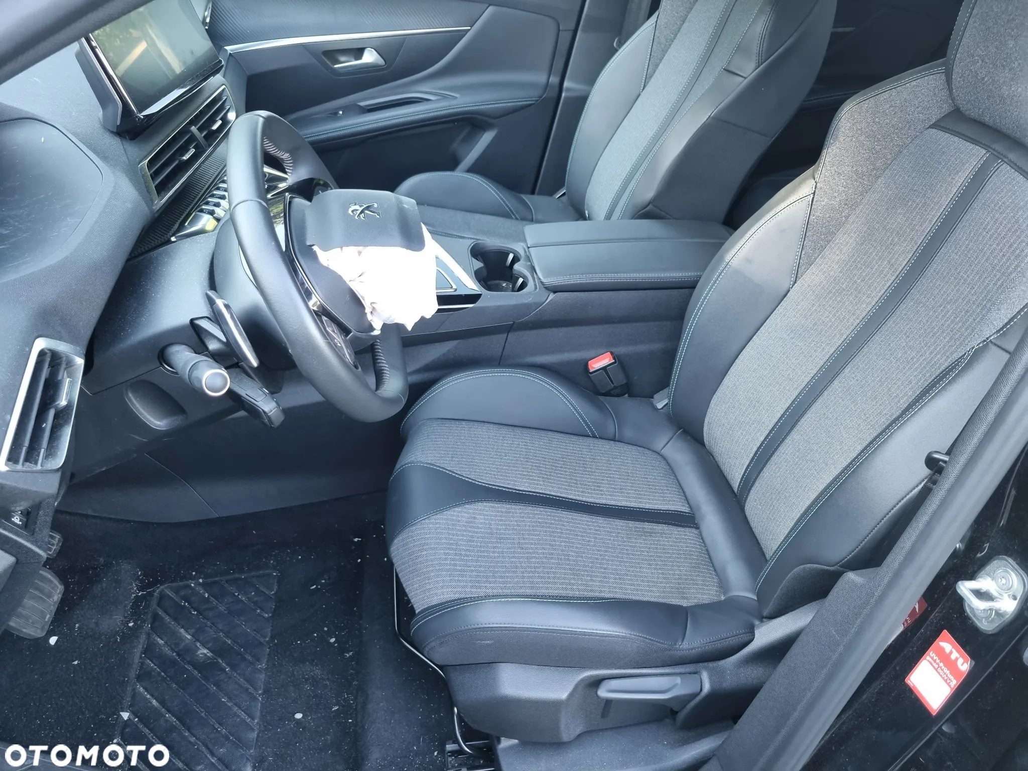Peugeot 3008 PureTech 130 Stop & Start GPF EAT8 Allure - 22