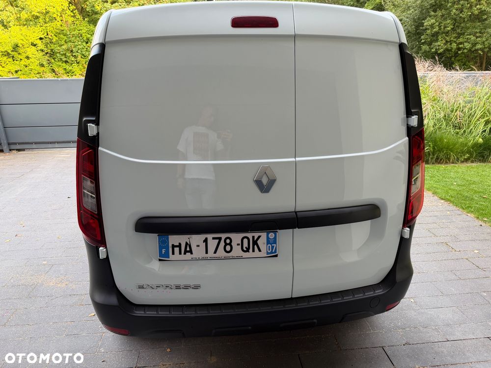 Renault EXPRESS PÓŁ SKÓRY, KLIMATYZACJA, TABLET, TEMPOMAT, 1.5dci - 26