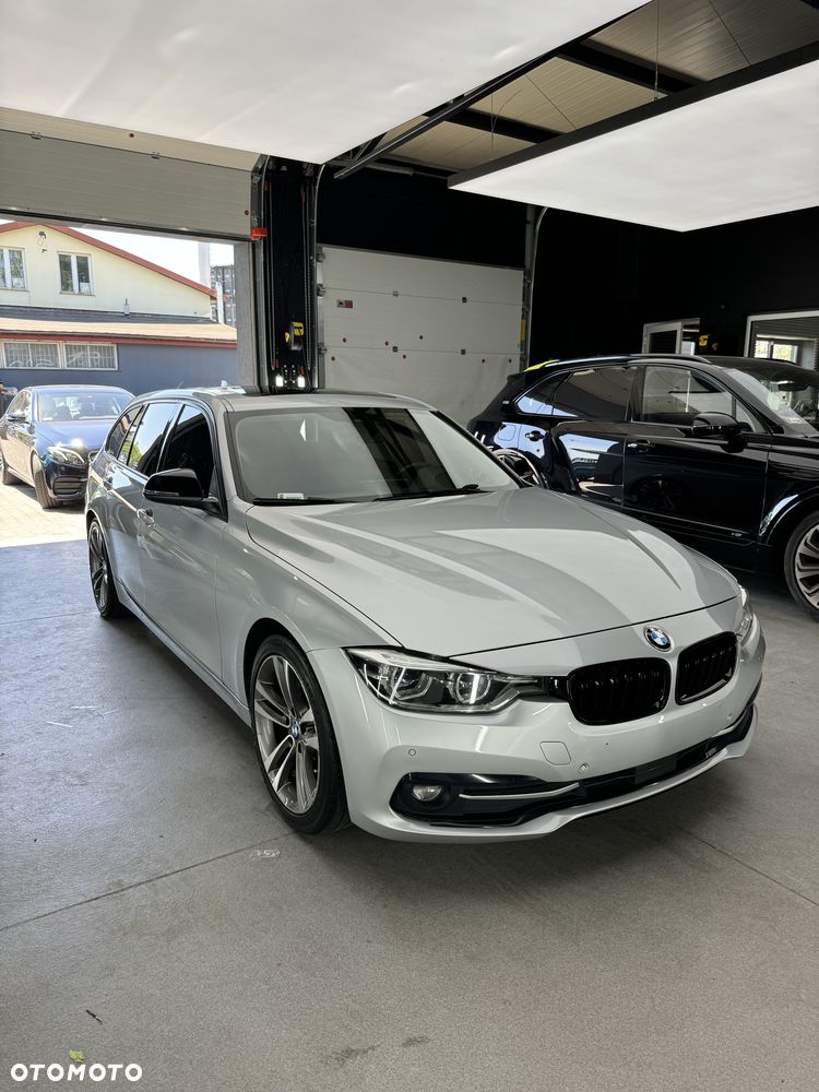 BMW Seria 3 320d Sport Line - 2
