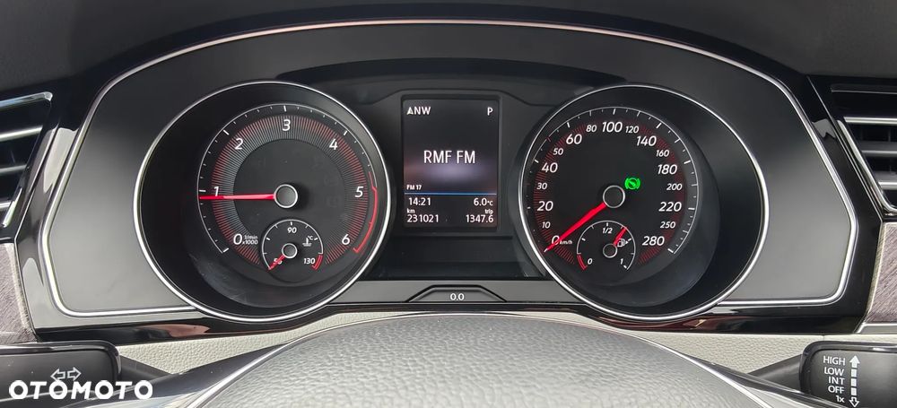 Volkswagen Arteon 2.0 TDI Bi-Turbo SCR 4Mot Elegance DSG - 10