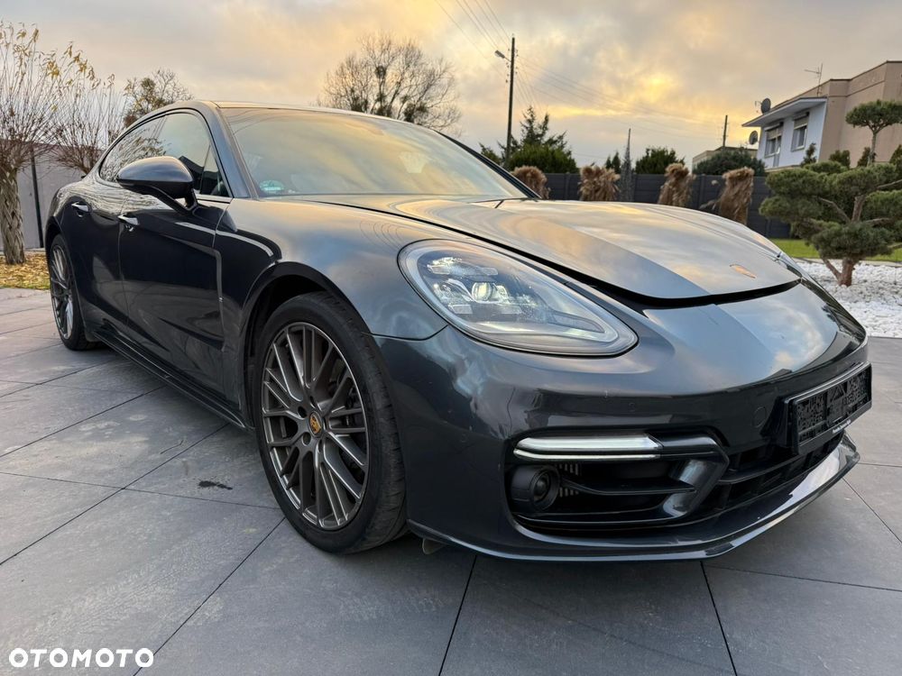 Porsche Panamera - 10