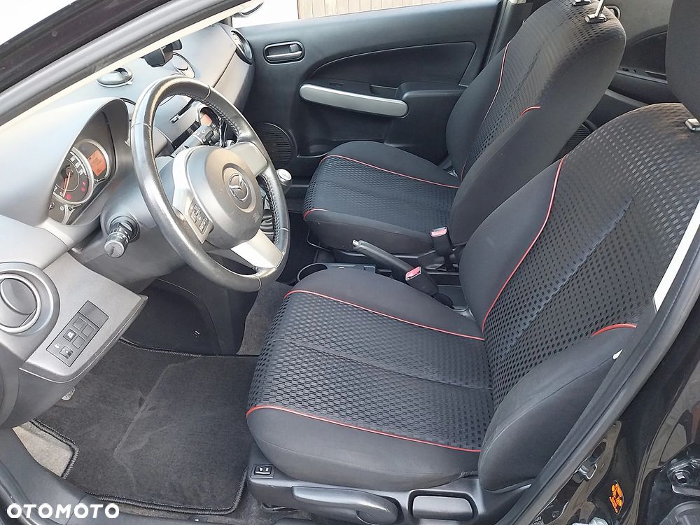 Mazda 2 1.3 Exclusive - 5