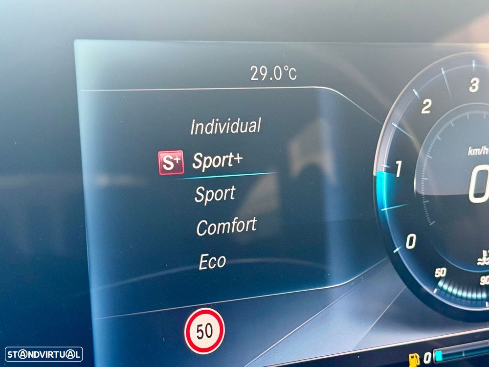 Mercedes-Benz E 220 d AMG Line - 34