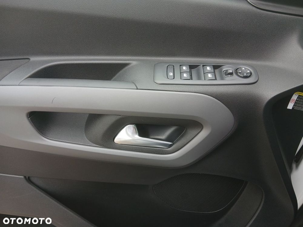 Toyota Proace City Verso Long 1.5 D-4D Family - 20