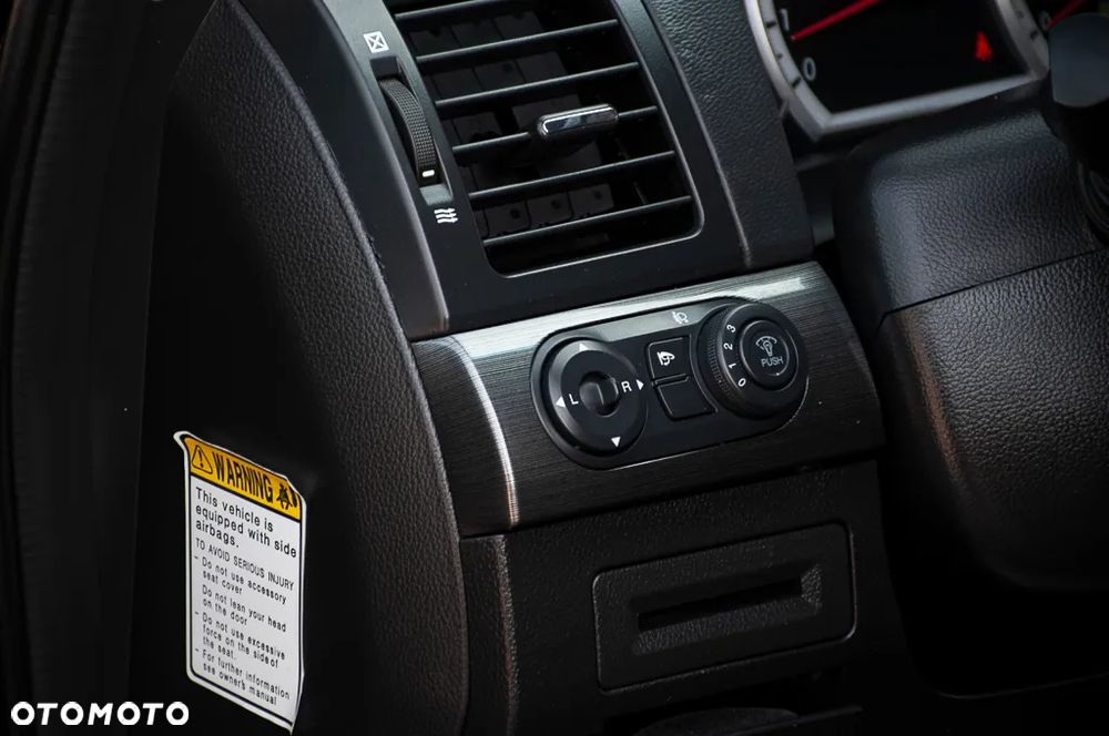 Chevrolet Captiva 2.4 2WD 7 Sitzer LS Family Edition - 38