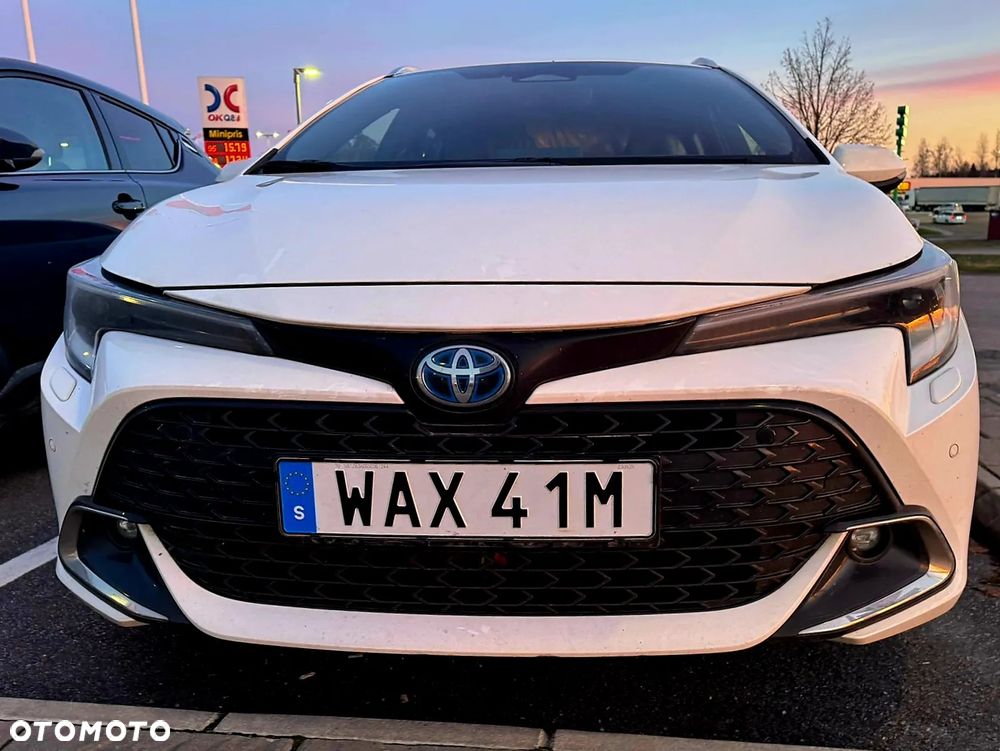 Toyota Corolla 1.8 Business Edition - 4