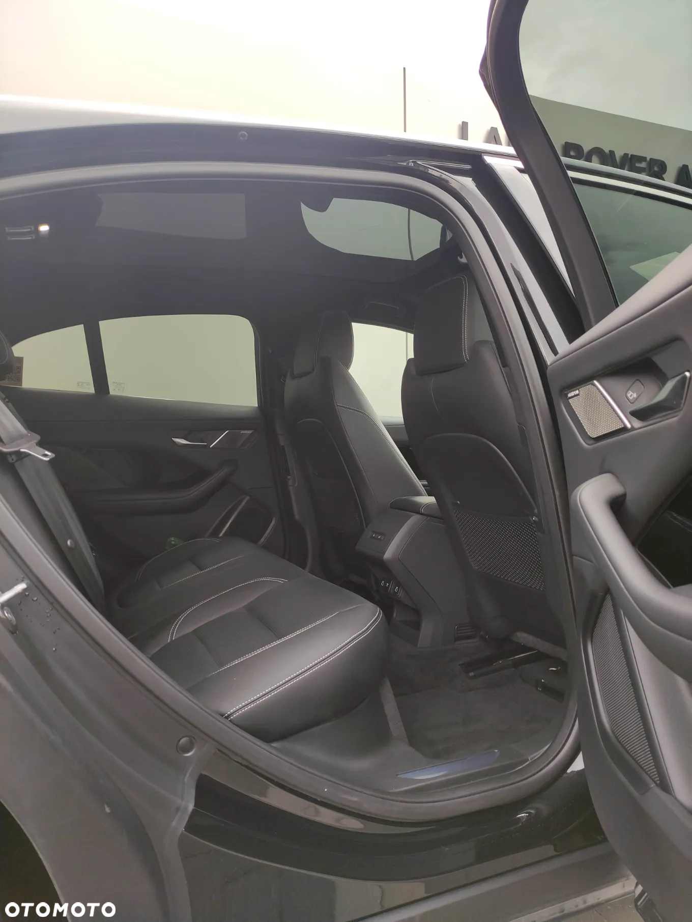 Jaguar I-Pace EV400 AWD SE - 17