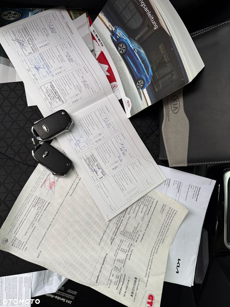 Kia Ceed 1.6 CRDi 136 ISG Spirit - 36