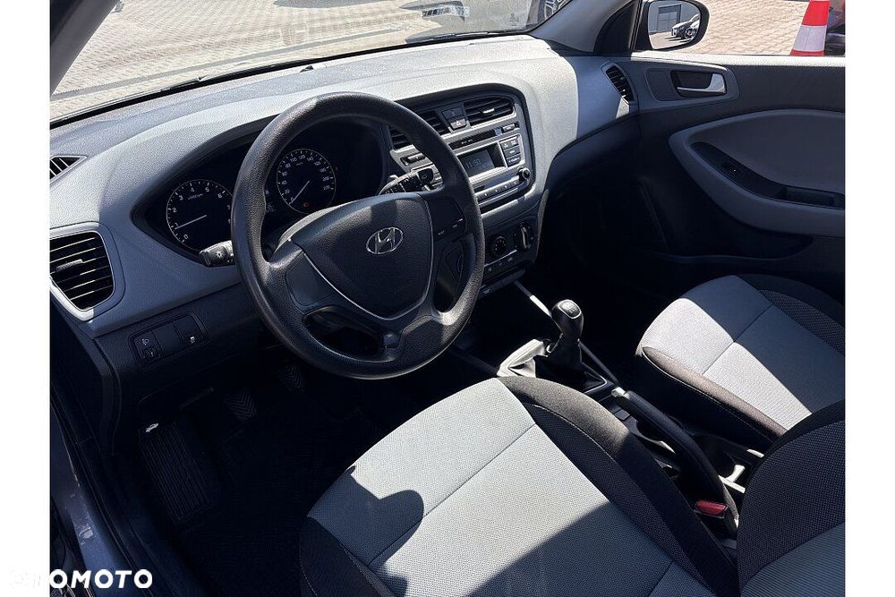 Hyundai i20 1.2 Classic Plus - 6