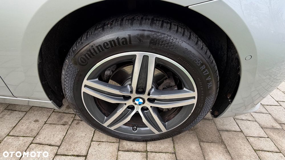 BMW Seria 2 218d Sport-Aut - 13