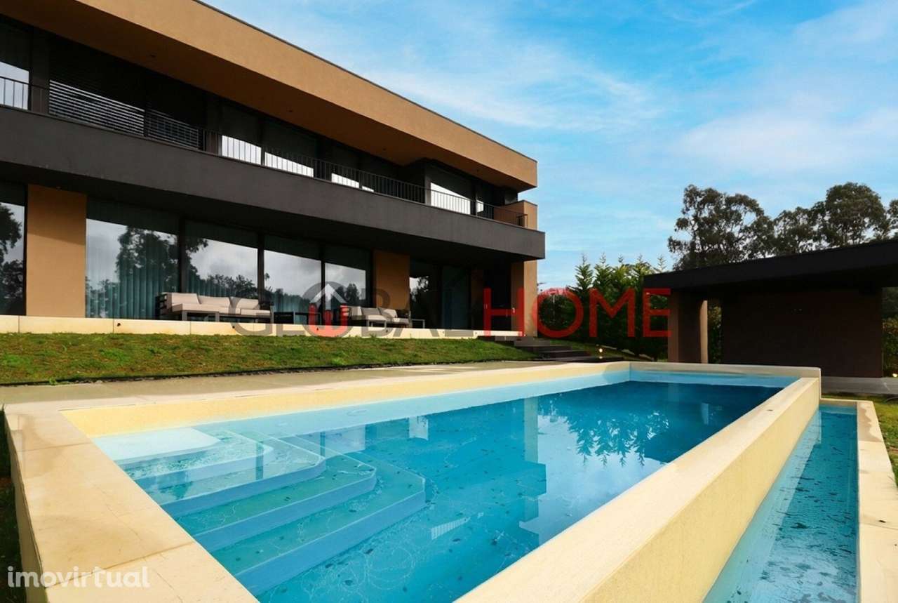 Moradia T5 com piscina na Quinta das Luzes - Grande imagem: 3/60