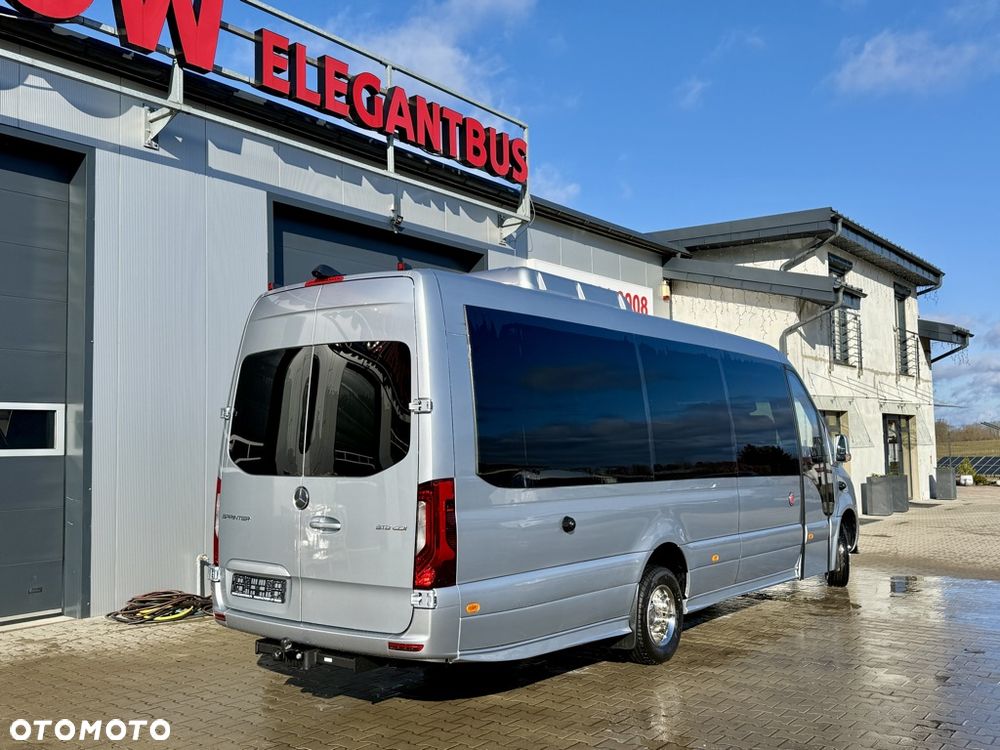 Mercedes-Benz Sprinter 519 Panoramic Line - 3