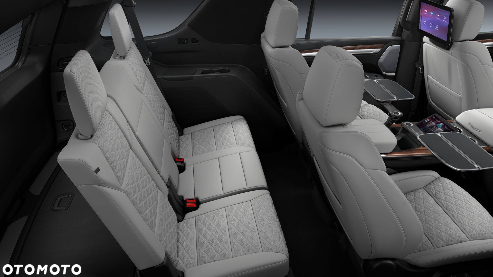 Cadillac Escalade - 21