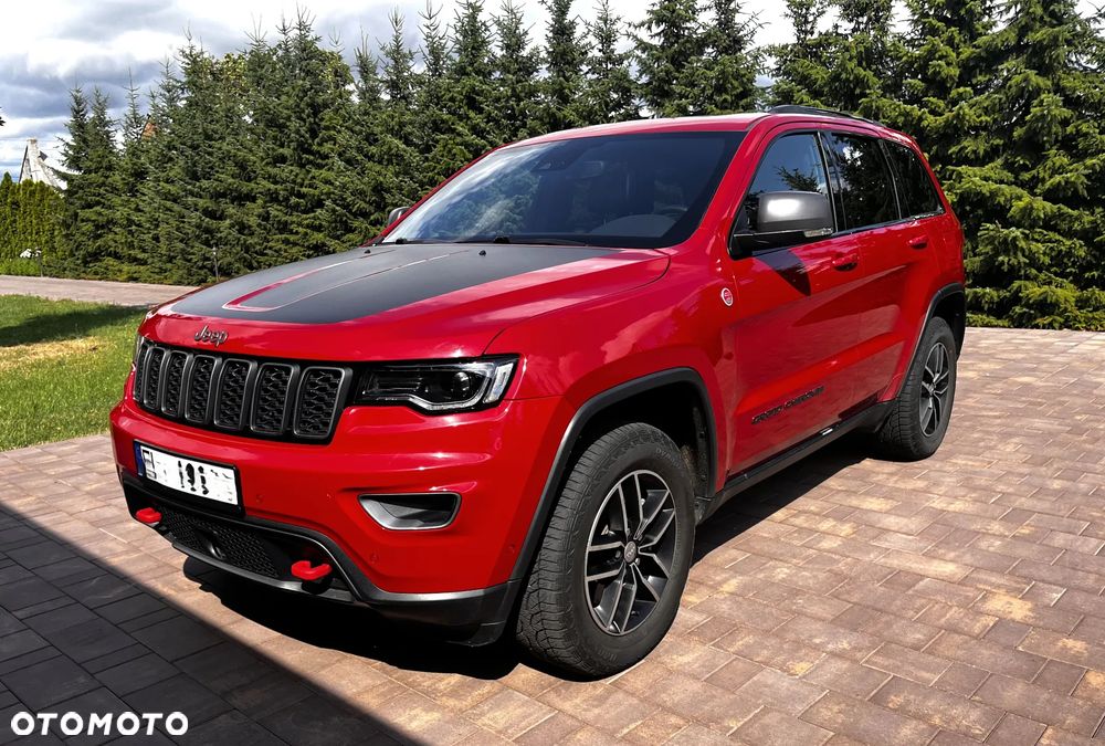 Jeep Grand Cherokee - 1