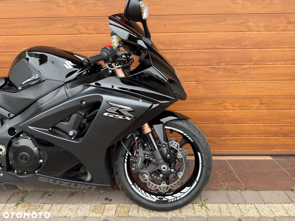 Suzuki GSX-R - 3