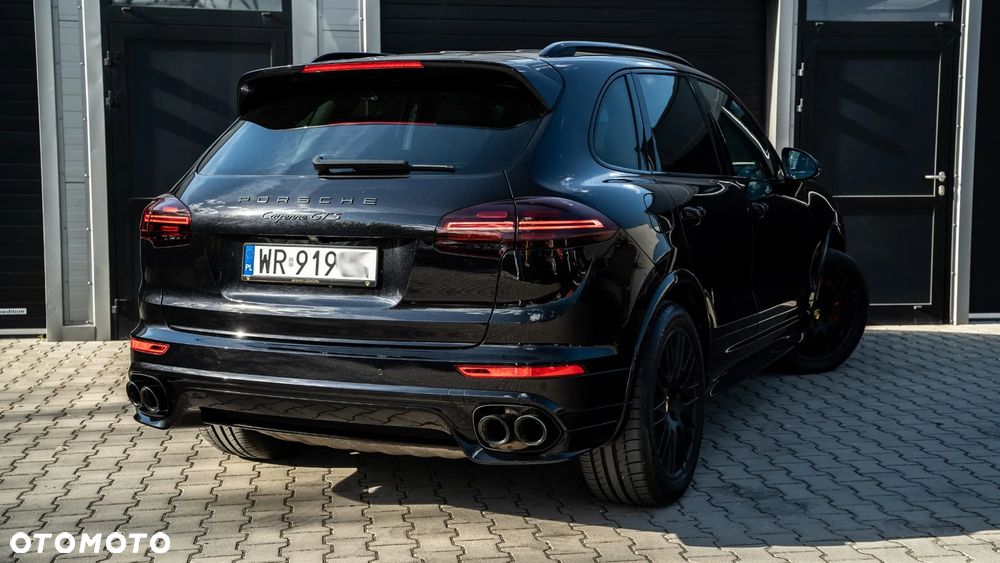 Porsche Cayenne GTS Tiptronic S - 2