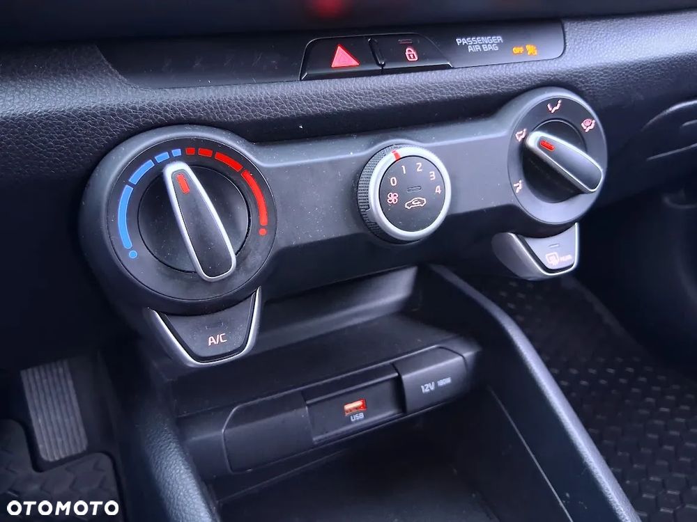 Kia Rio 1.0 T-GDI M DCT - 16